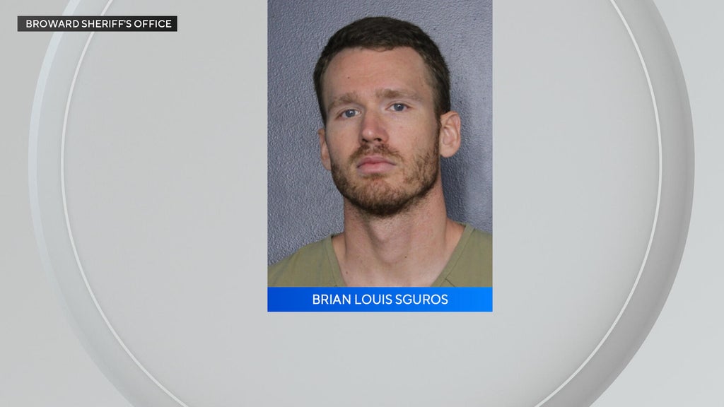 Suspended Broward officer accused of taking over deceased man's identity and home bonds out of jail — CBS Miami, São Paulo Real Estate news