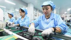 China's economic growth picks up as AI boom boosts exports — BBC Business, São Paulo Technology news