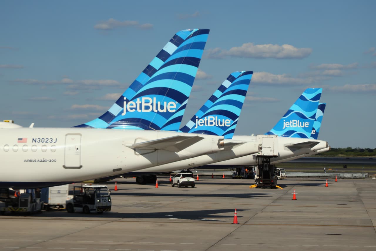 JetBlue has been losing money for years. It just charted a path to profitability. — São Paulo Business news
