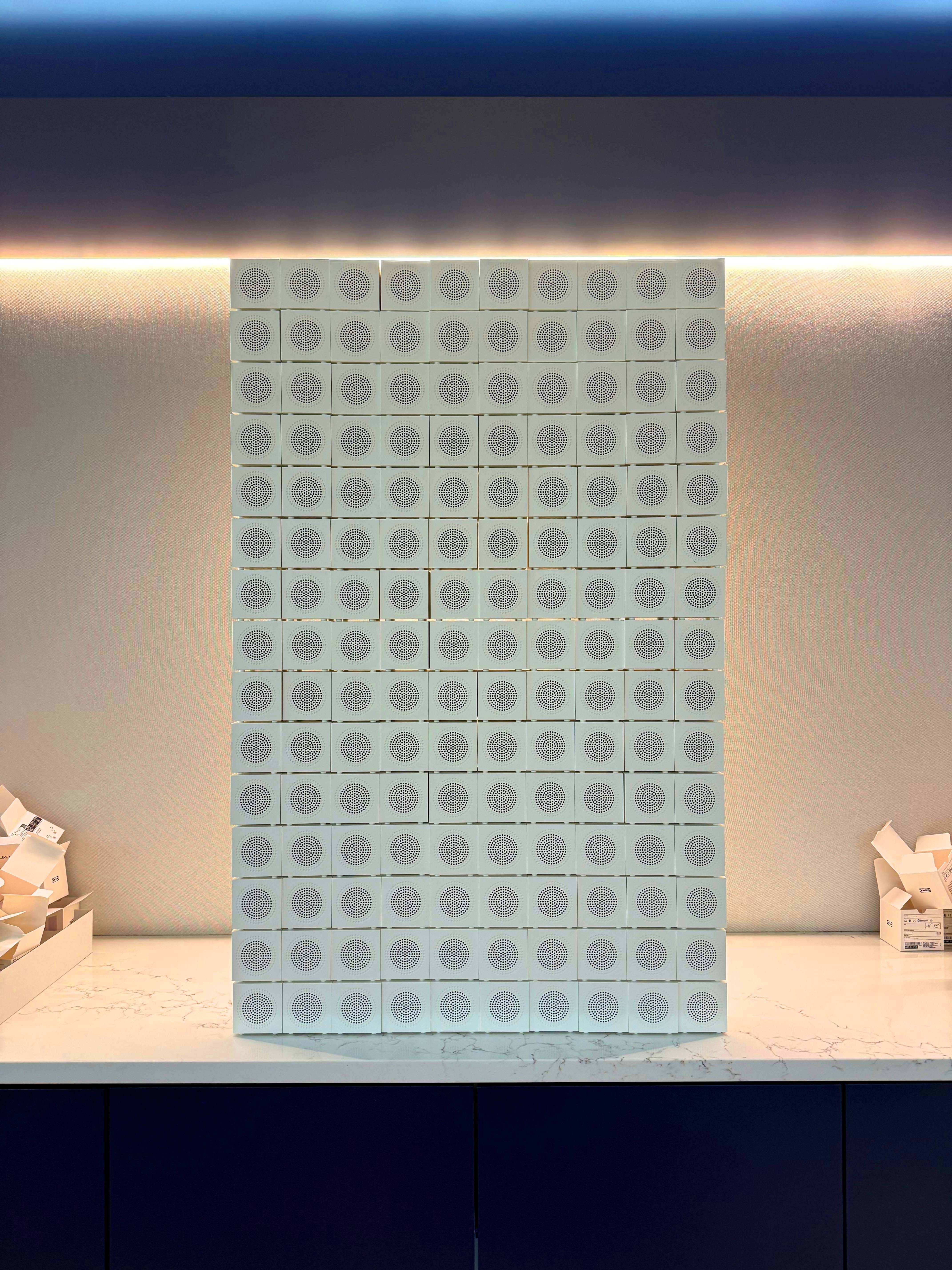 We Linked 150 of Ikea’s $10 Speakers to Make a Wall of Sound — Wired, São Paulo Sports news